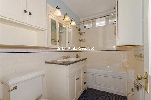 5th image of 60-62 Cloverdale Rd