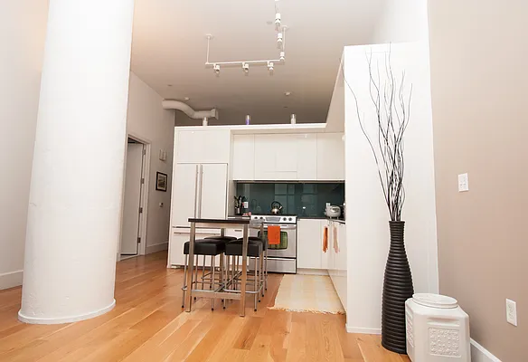 Sold by Keller Williams City Life Realty | media 9