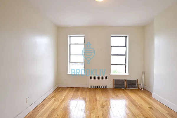 Rented by null | media 4