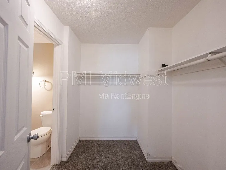 507 Conner Creek Dr — Photo 18