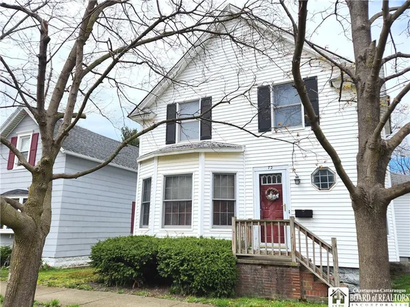 72 Front St, Dunkirk, NY 14048