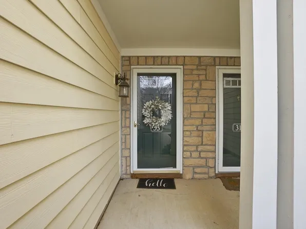 33 Lakes At Cheshire Dr, Delaware, OH 43015