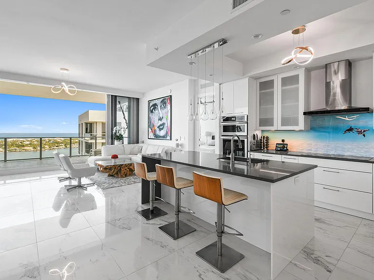 1 Water Club Way #Penthouse 2204 — Photo 4