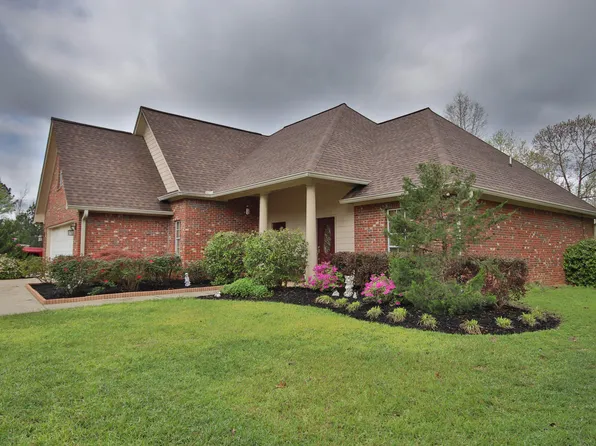 8515 Honeysuckle Dr, Collinsville, MS 39325