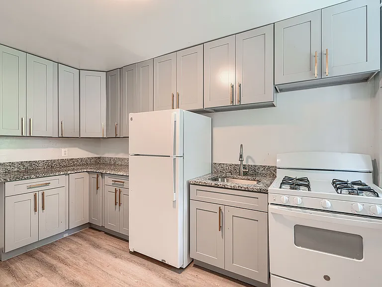 1803 W Baltimore St #1 — Photo 10