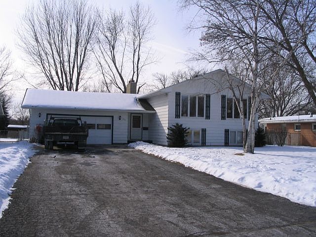 1st image of 177 Yoho Dr