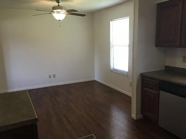 1816 Bishops Bridge Road — Photo 3