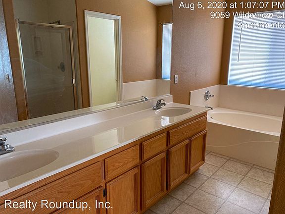 2nd image of 9059 Wildwillow Ct