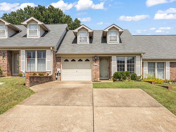2nd image of 6649 Hickory Manor Cir