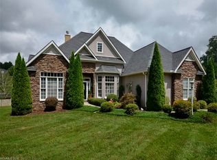 161 Lower Christ School Rd, Arden, NC 28704