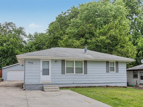 1522 E Park Ave, Des Moines, IA 50320