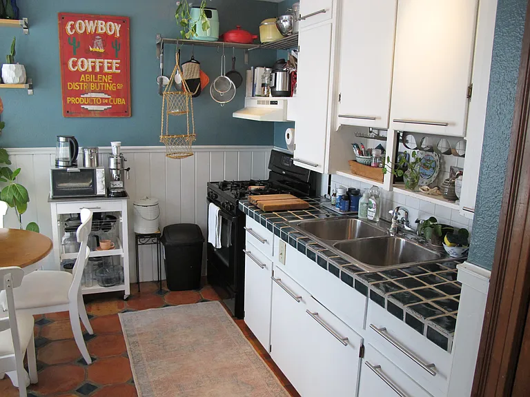 710 Norwalk Ln #A — Photo 3