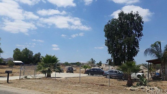 2nd image of 22770 Lopez Ave