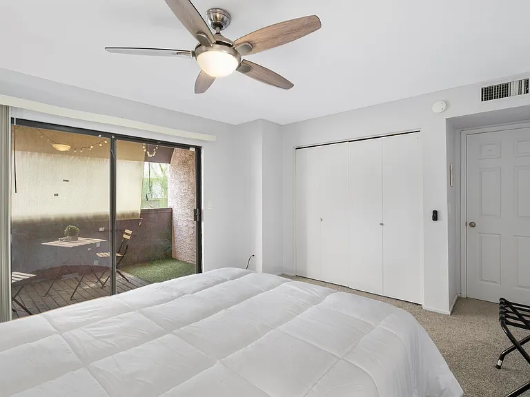 886 W Galveston St — Photo 16
