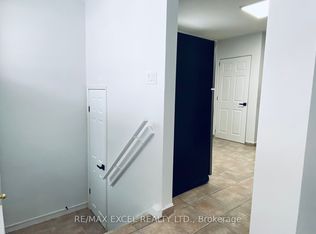 88 Longford Dr, Newmarket, ON L3Y 2Y4