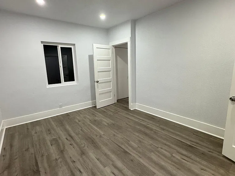 9509 Stephens St — Photo 38