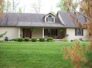 1559 W Crestwood Rd, Peru, IN 46970