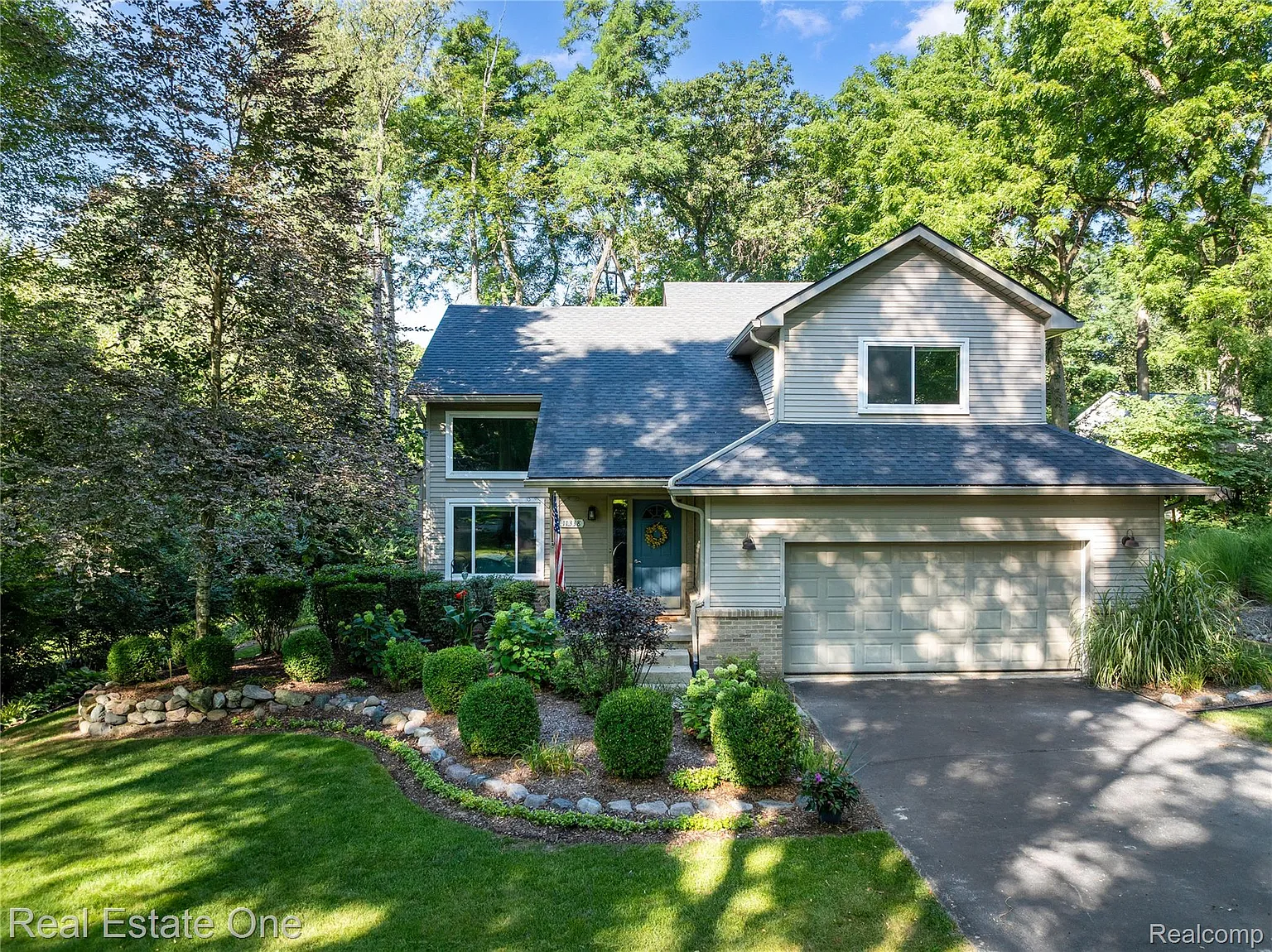11338 Tall Shadows Ct photo 1