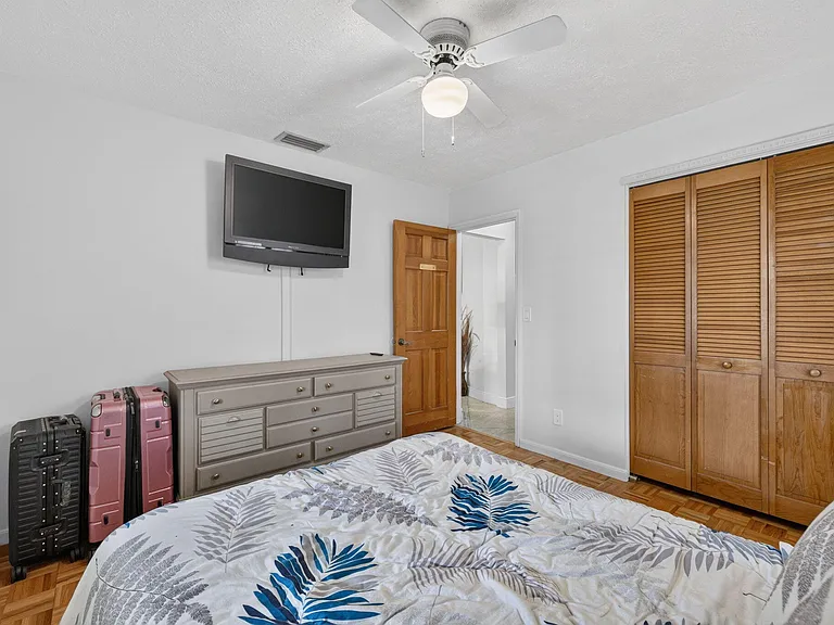1362 SW Knollwood Dr — Photo 36