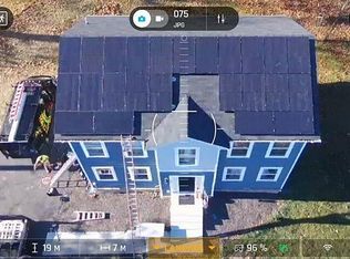 200 Fairway Cir, Cross Junction, VA 22625