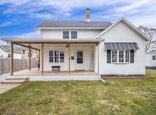 203 Clark St, Buchanan, MI 49107