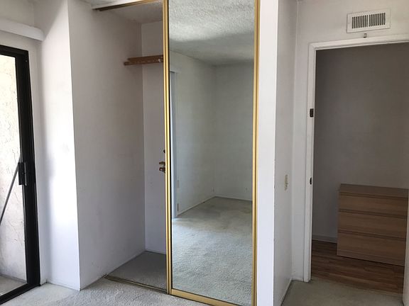 3rd image of 3951 Camino Calma