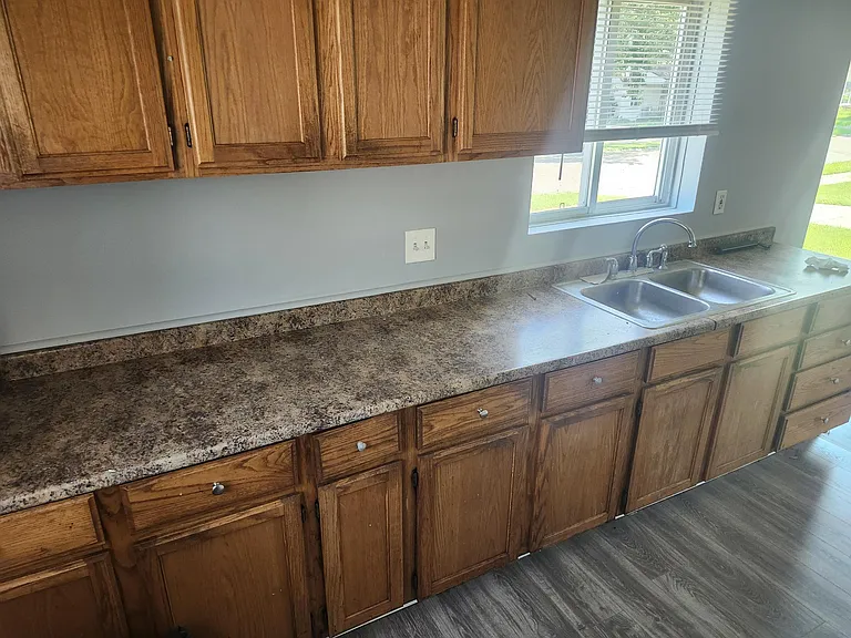 29841 Oakwood St — Photo 2