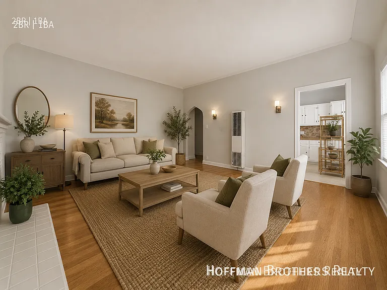 400 N Genesee Ave #6 — Photo 1