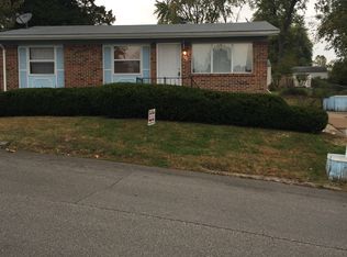 115 Fairview Ln, Saint Louis, MO