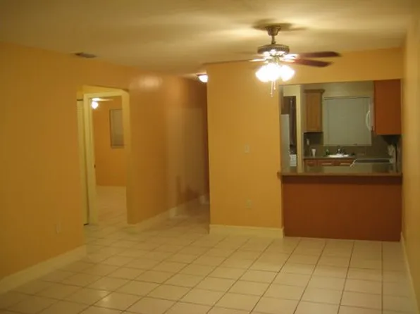 6041 W 24th Ave #B-204, Hialeah, FL 33016