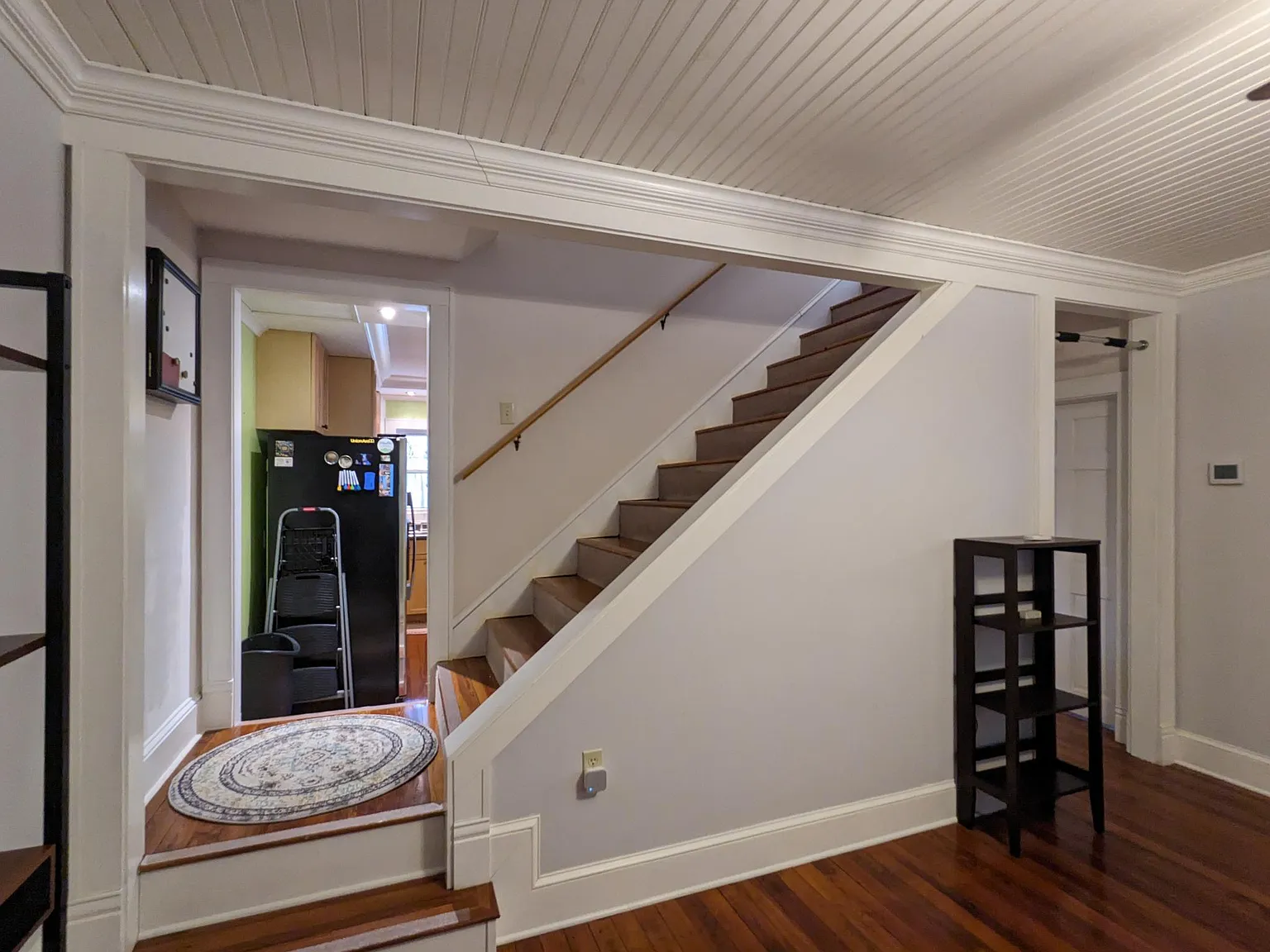 1710 Cornelia St — Photo 4