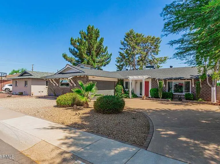 8737 E Sage Dr — Photo 26