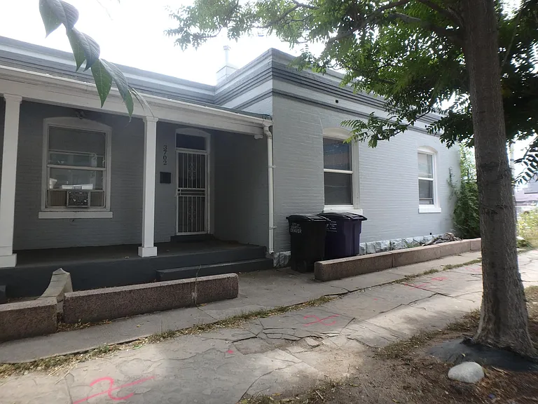 3704 Walnut St — Photo 2