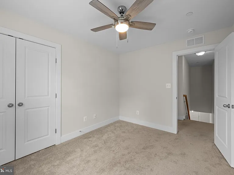 5707 Lowell St — Photo 27