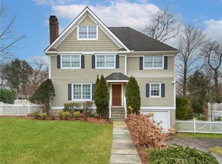 155 Osborn Rd, Rye, NY 10580