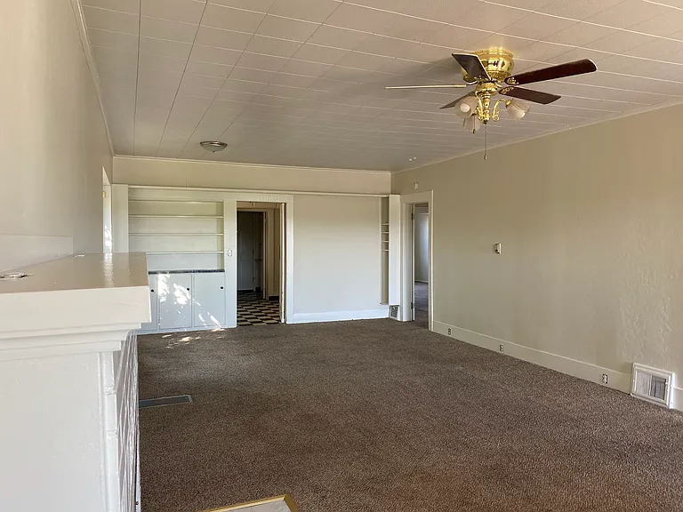 945 Rio St — Photo 5