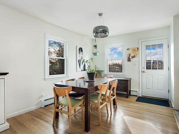 Hardwood Floors Thru out