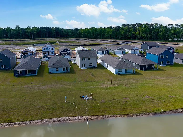 1241 Skystone Loop NE — Photo 36