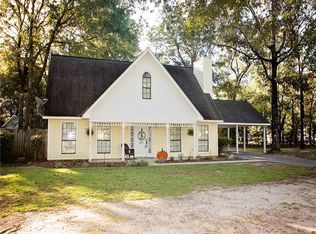 550 Charles V St, Satsuma, AL 36572