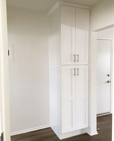 1433 S Saltair Ave #8 — Photo 13