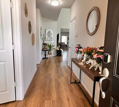 front entry - office/flex room to the left