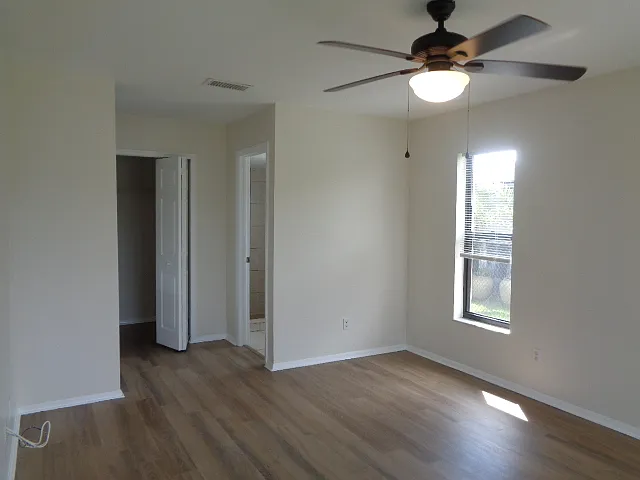 4412 SW 1st Pl — Photo 14