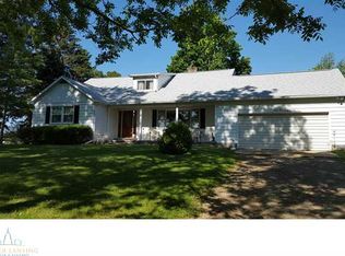 15480 Grove Rd, Lansing, MI 48906