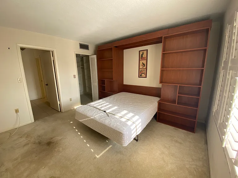 5220 Brittany Dr S #701 — Photo 25