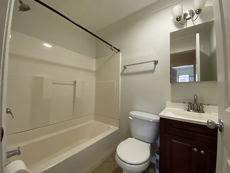 14 Notre Dame St #2 — Photo 9
