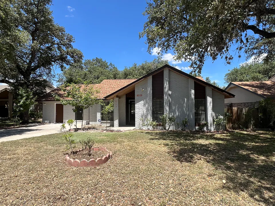8339 Timber Grand