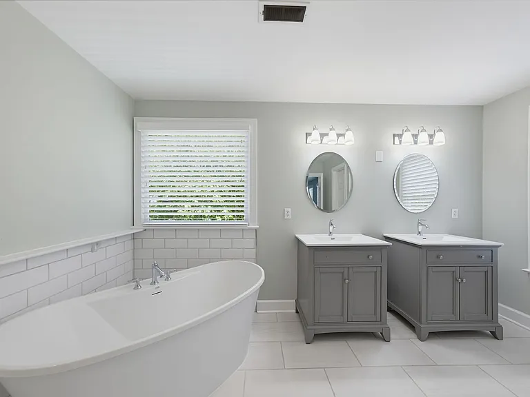 102 Parkside Cir — Photo 37