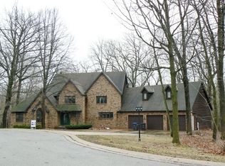 1563 Hopi Ct, Green Bay, WI 54313