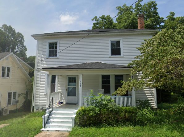 138 Montague St