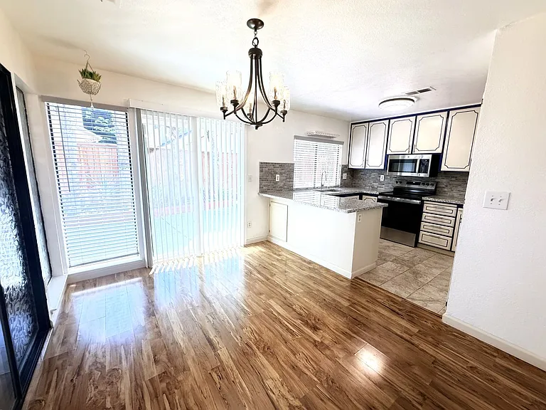208 Grovewood Loop — Photo 5